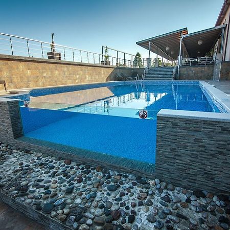 Hotel Pamela Concept نيغوتينو المظهر الخارجي الصورة
